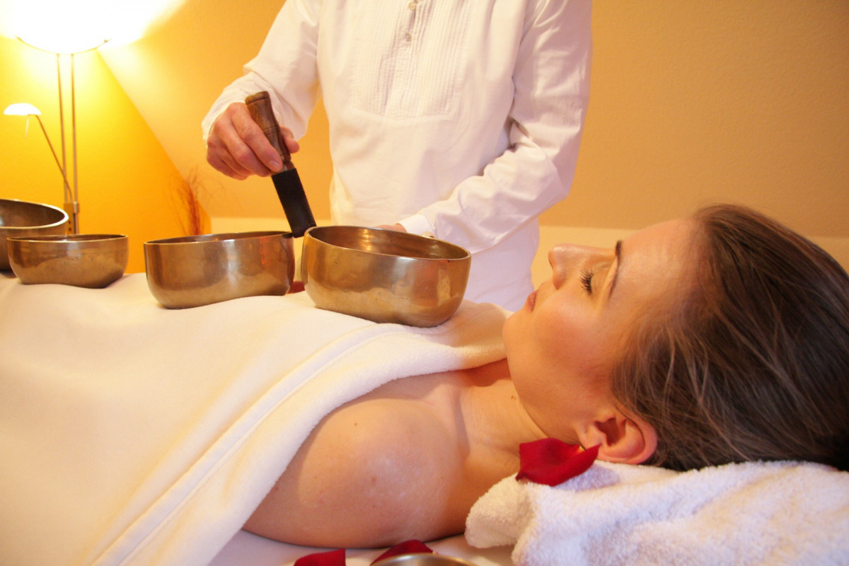 Idée cadeau - massage gold stone - Verviers Ambitions - photo 6